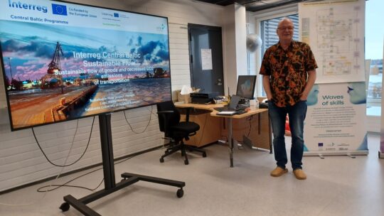 Heikki Koivisto, Sustainable Flow project leader from Satakunta University of Applied Sciences, gave a presentation about the project as a part of Rauma Sea Network Days' programme on November 2023.