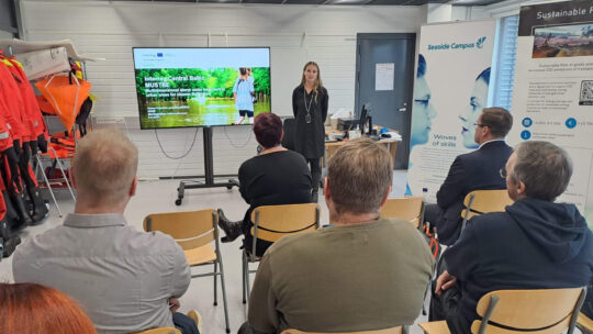 Hanna Kajander, Project Manager in the MUSTBE project, gave a presentation about the project. The presentation was a part of the programme of Maritime Cluster Event in Rauma 2023, organised by Satakunta University of Applied Sciences.