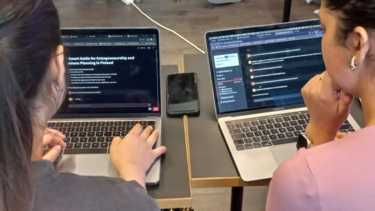 students testing digital AI tools with computers