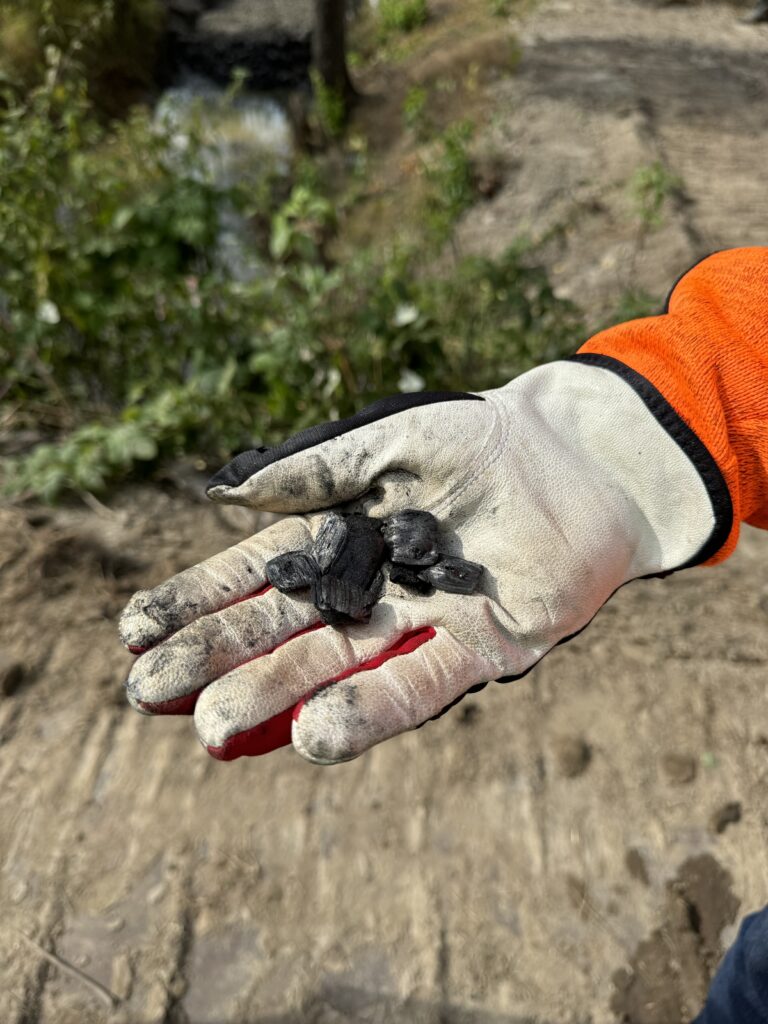 Image of materials used at the Lotskeri pilot area.