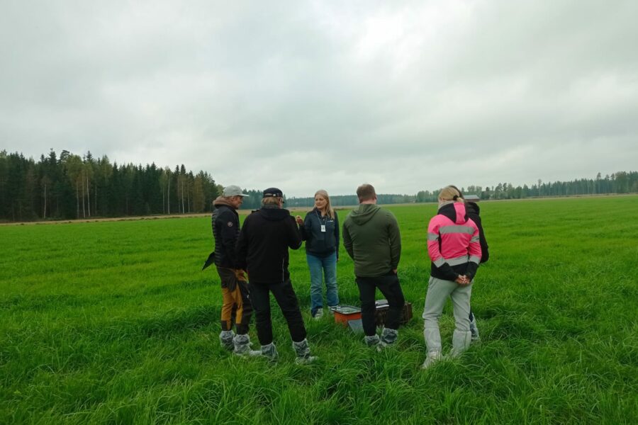 Finnish farmers participated actively in field day in Loimaa