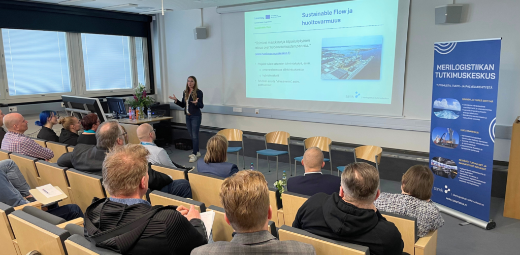 Hanna Kajander presenting the Sustainable Flow project at the event.