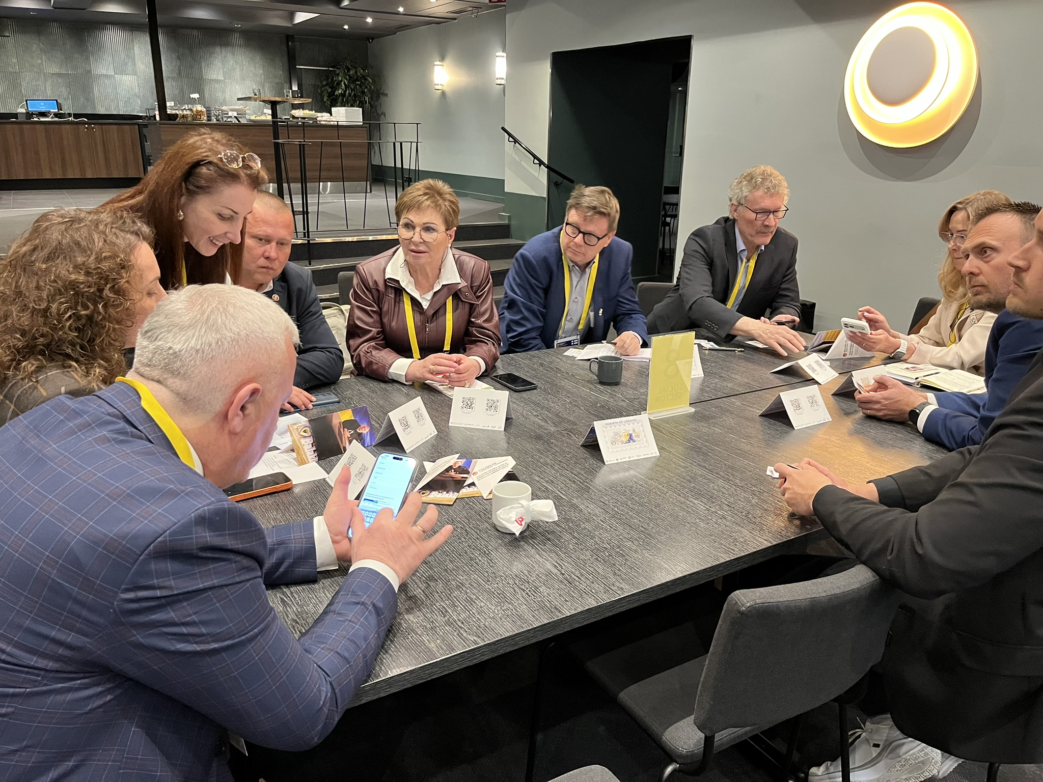 Matchmaking with Ukrainian mayors