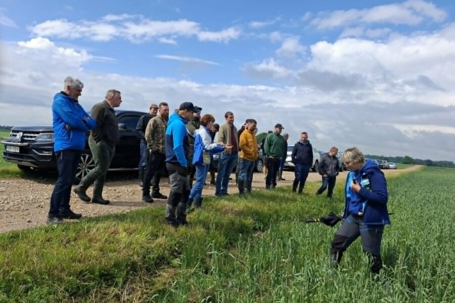 Farmers and experts gathered for ReGen AGRI field day in Estonia